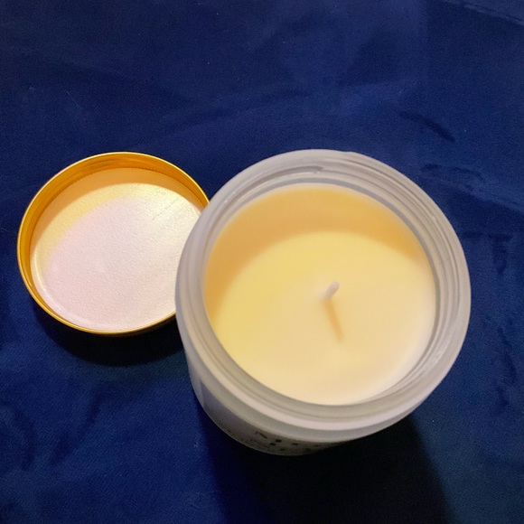 Sage Sea Salt 7oz white candle - Picture 3 of 3